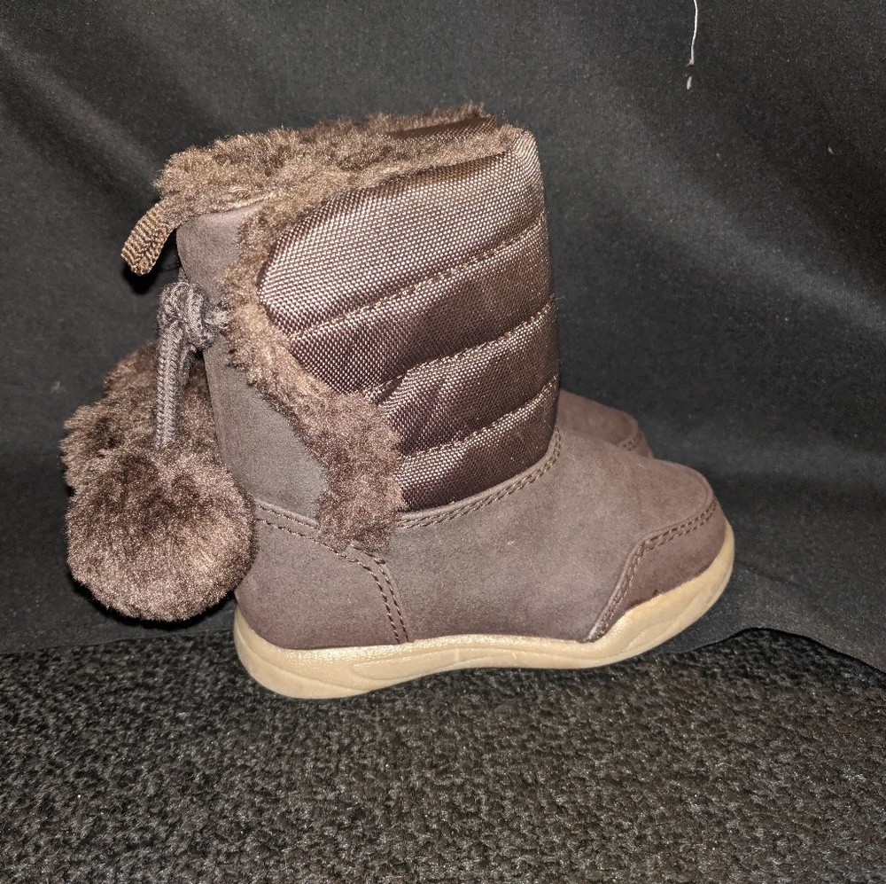 SOLD at OUAC - Picture 3 of 6